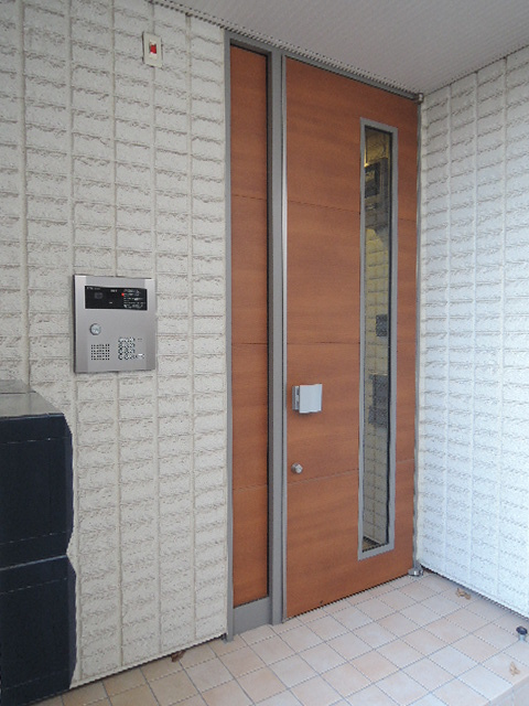 ル・ポール東白楽ＸＶのエントランス