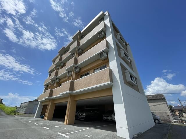 熊本市南区野田３丁目の賃貸マンション