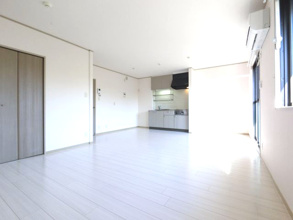 【居間・リビング】