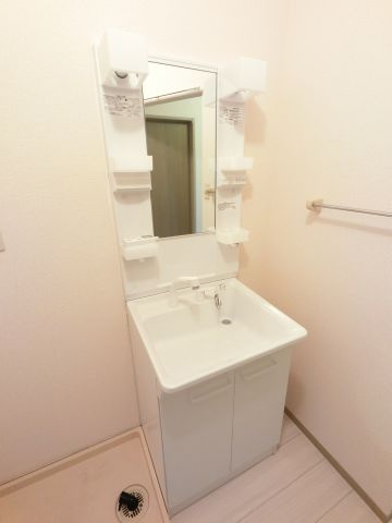 【独立洗面台】