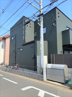 【前面道路含む現地写真】 | 松戸市殿平賀　中古戸建 | 土地面積118.66平米（約35.89坪）