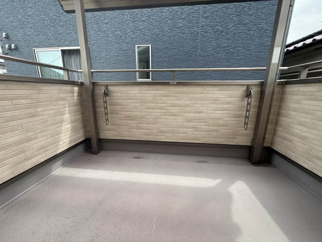 西区玉津町今津中古戸建のバルコニー