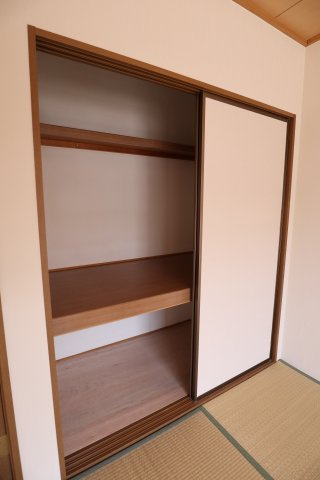ヴェルドミールの内装