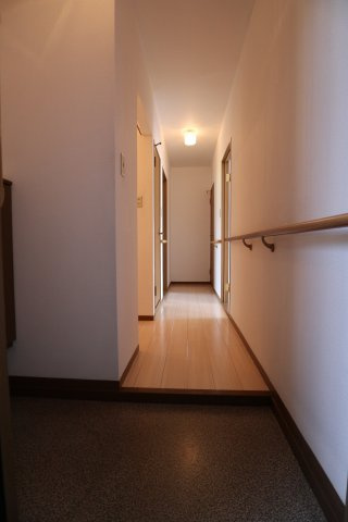ヴェルドミールの玄関