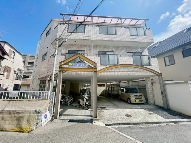 UJビル宝塚