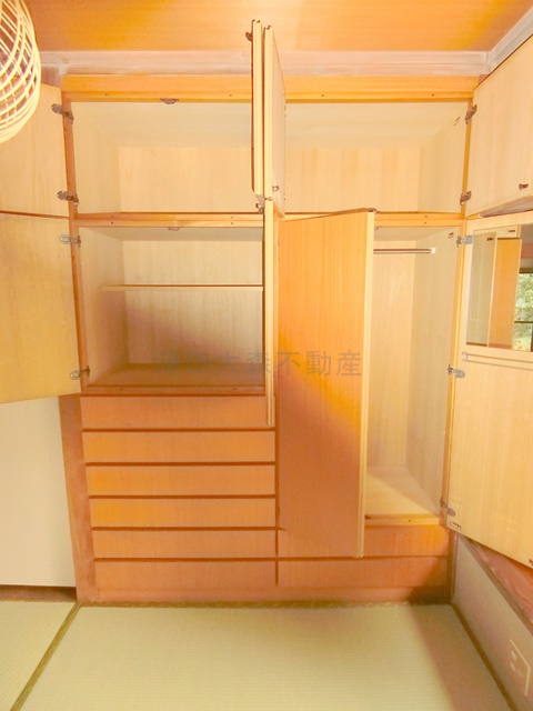 山王戸建3の収納|和室4.5畳　収納スペースとクローゼット