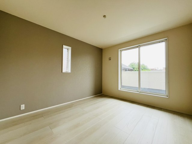 知多市八幡堀切19番1『仲介手数料無料』新築戸建ての洋室