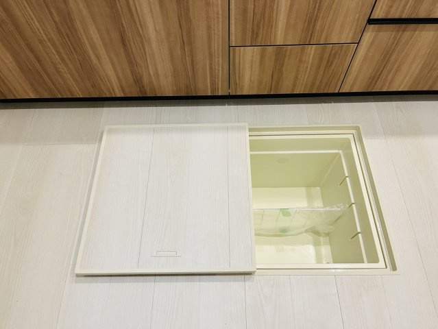 知多市八幡堀切19番1『仲介手数料無料』新築戸建てのキッチン