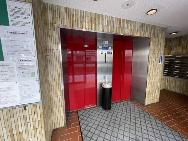 【ロビー】 | エレベーターです