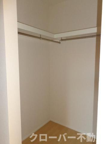 グランリヴィエールⅢの収納|ＷＩＣ