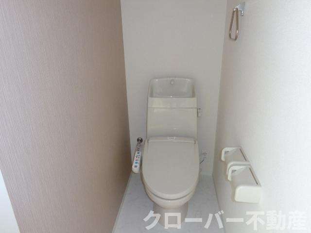 グランリヴィエールⅢのトイレ|シャワー付トイレ