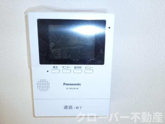 グランリヴィエールⅢのセキュリティ|カメラ付インターホン