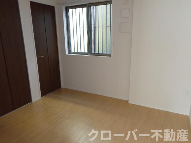 グランリヴィエールⅢの内装|洋室