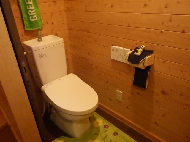 中古戸建　　　　　　大朝のトイレ