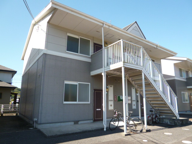 倉敷市林のアパートの外観