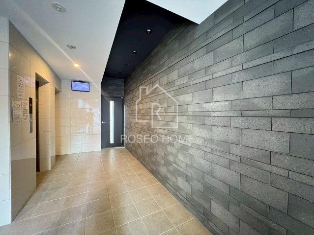 vert soleit真田山のロビー