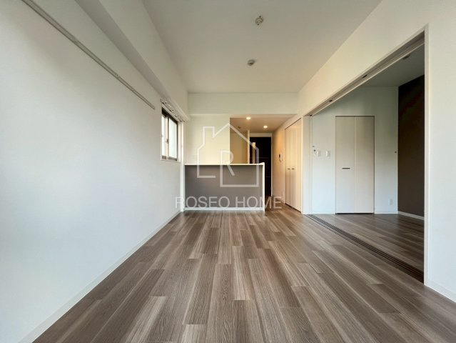 vert soleit真田山の居間・リビング