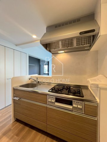 vert soleit真田山のキッチン