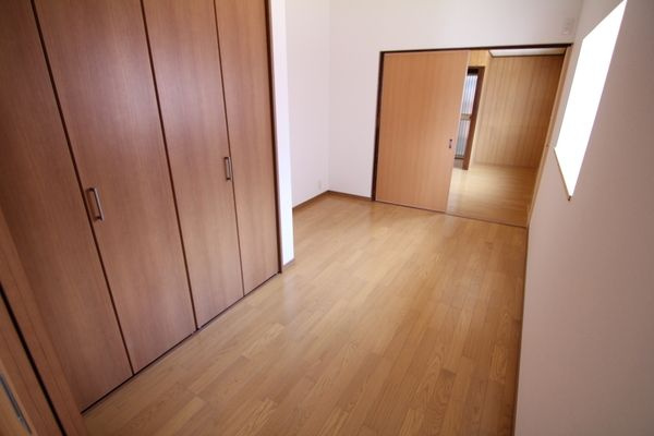 西難波町6丁目テラスの居間・リビング