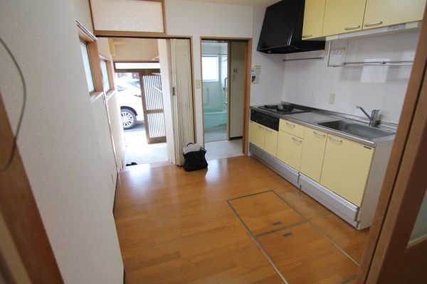 西難波町6丁目テラスの居間・リビング