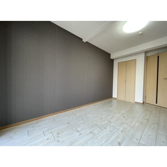 プレミアムバリュー板橋徳丸の居間・リビング|洋室