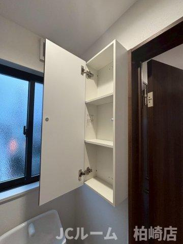 柏崎市安政町のアパートの収納