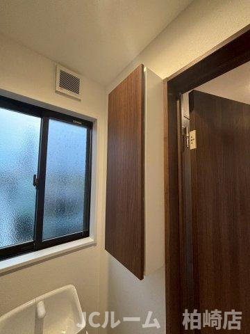 柏崎市安政町のアパートの収納