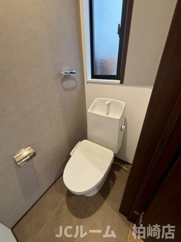 柏崎市安政町のアパートのトイレ