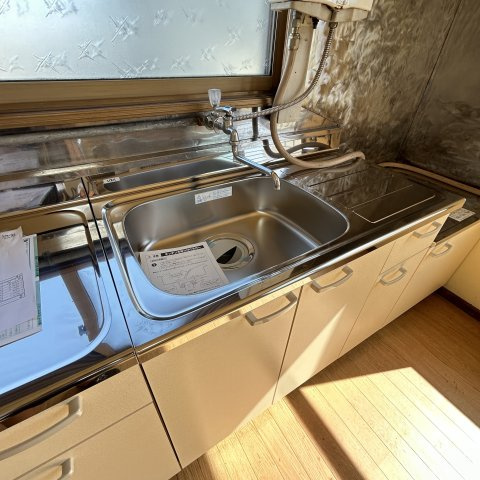 平尾アパートの洗面所