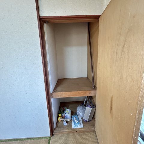 平尾アパートの収納