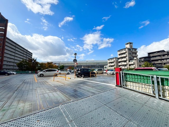 高針北住宅C棟の駐車場