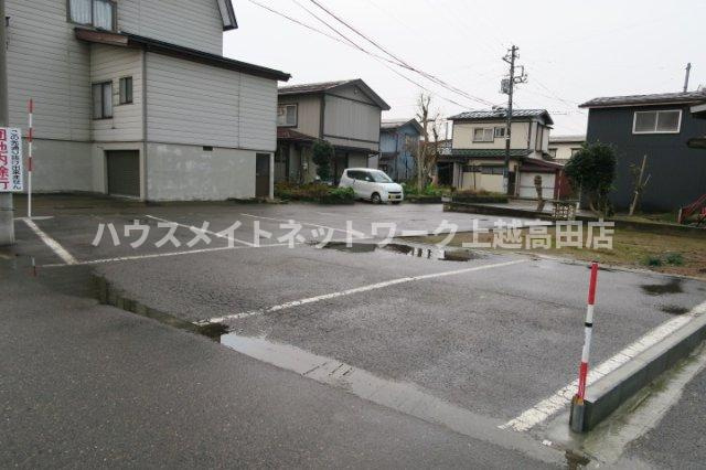フローラハイツの駐車場|駐車場
