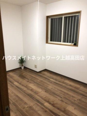 フローラハイツの内装|洋室（６帖）