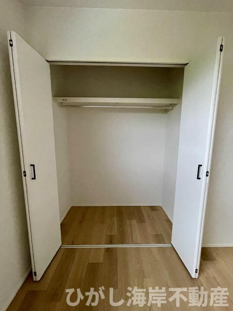 平塚市出縄　新築戸建　の収納|各居室　収納スペース付き