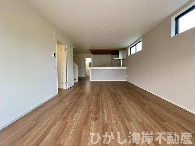 平塚市豊田宮下　新築戸建　全6棟のダイニング|21.7帖　LDK