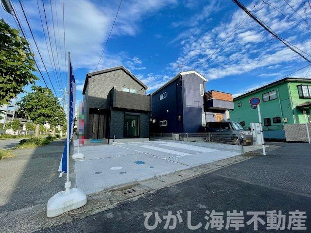 平塚市札場町　新築戸建　の前面道路含む現地写真|現地外観