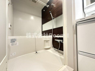【浴室】 | 【ペット共生】ＨＥＢＥＬ　ＭＡＩＳＯＮ　中野町・旭化成ヘーベルメゾンHEBEL HAUS | きれいなお風呂です
