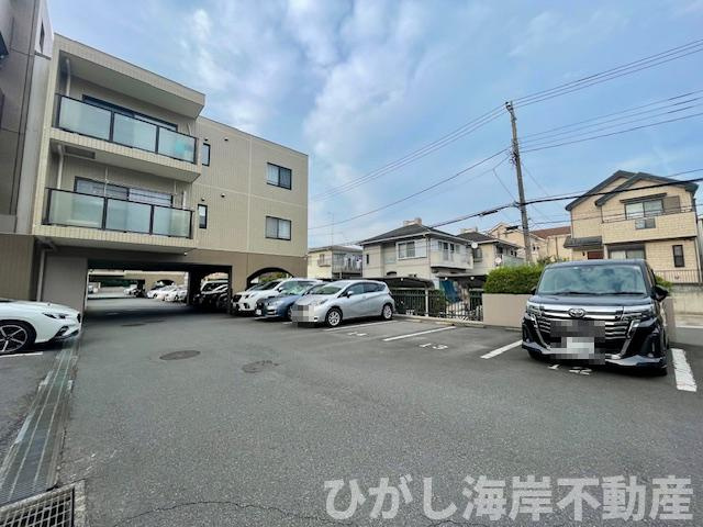 ラミアール藤沢モアクレストの駐車場|敷地内駐車場