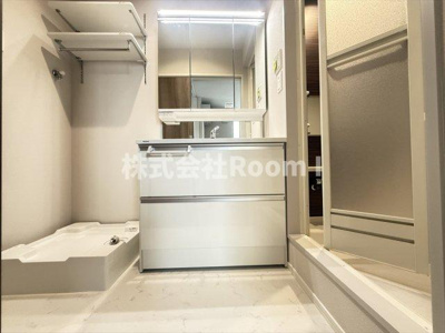 【洗面所】 | ＨＥＢＥＬ　ＭＡＩＳＯＮ　中野町 | 忙しい朝には欠かせない洗面所です
