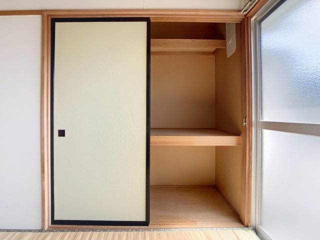 尾形コーポの収納