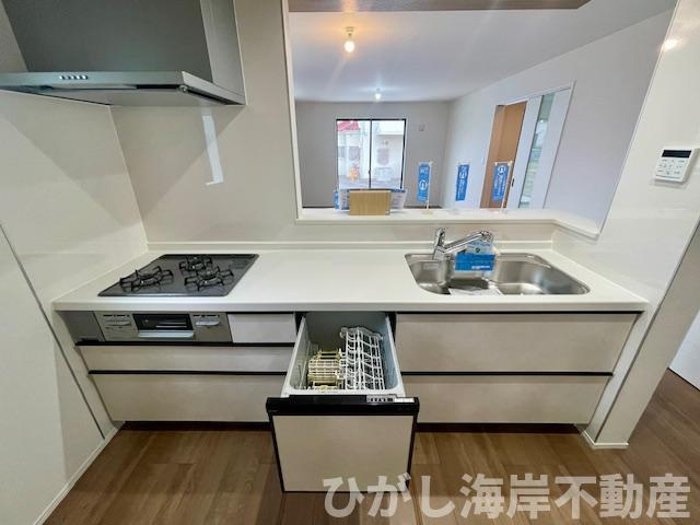 茅ヶ崎市代官町　新築戸建のキッチン|食洗器付きシステムキッチン