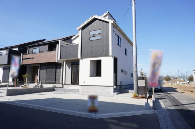 草加市新里町 新築分譲住宅 全5棟 3号棟の外観