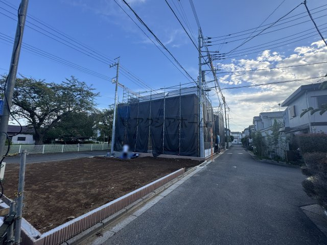 所沢市東狭山ケ丘1丁目・全4棟　新築一戸建　3号棟の前面道路含む現地写真|2025年10月2日撮影