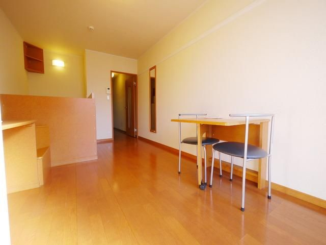 レオパレス武蔵野第３の居間・リビング|おしゃれな居間です