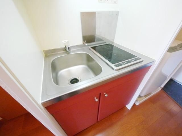 レオパレス武蔵野第３のキッチン|きれいなキッチンです