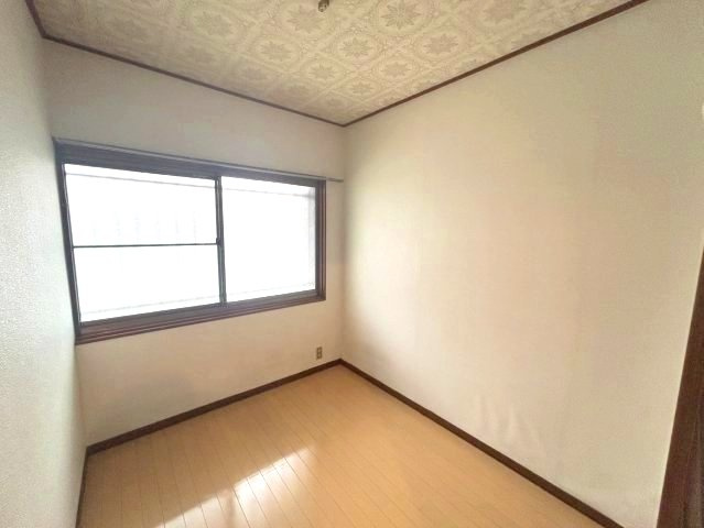 宮内マンションの寝室
