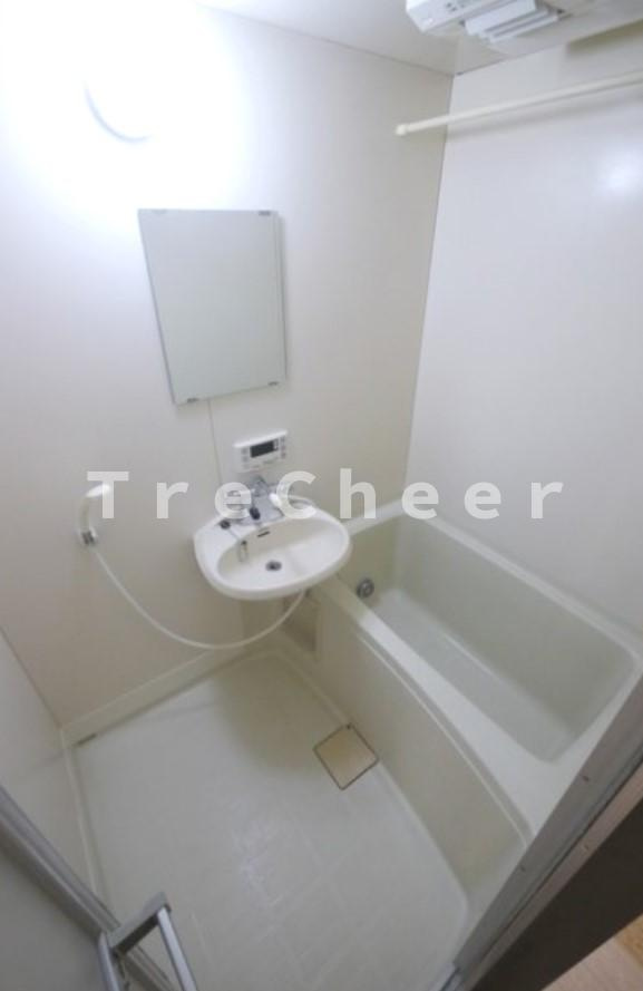 ビバリーヒルズ和光の浴室