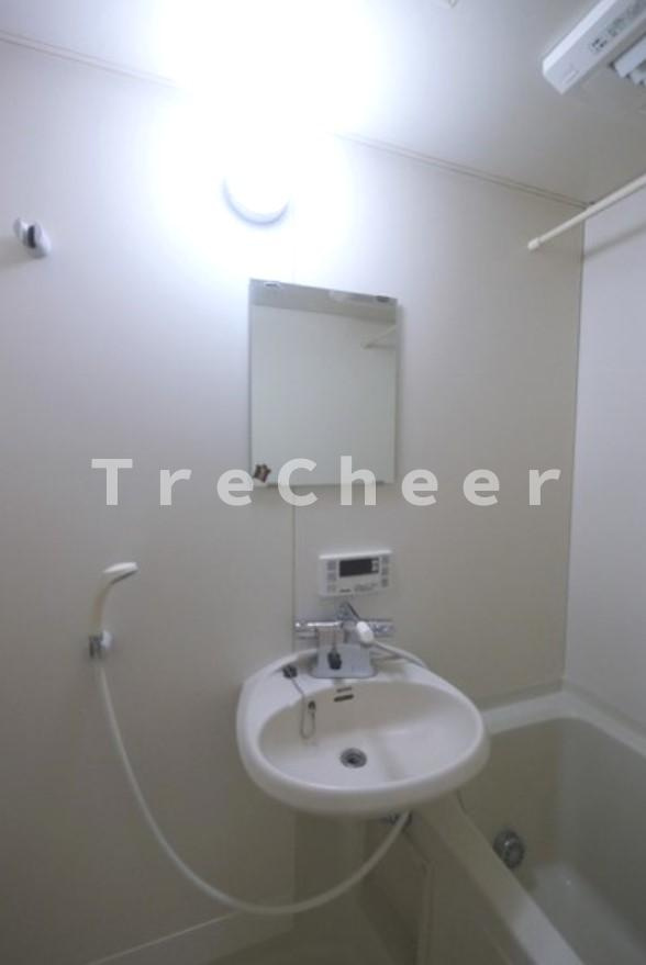 ビバリーヒルズ和光の洗面所