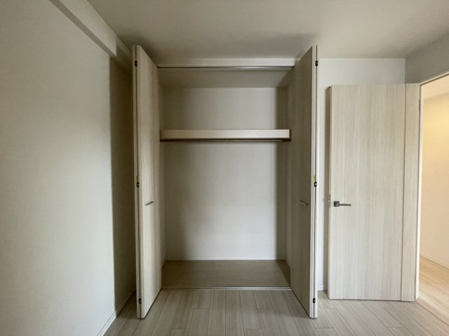 アルファステイツ千舟町通りの収納|北東洋室の収納です。