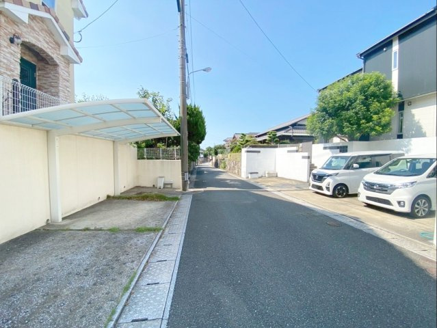 糟屋郡篠栗町中央５丁目 中古戸建の前面道路含む現地写真|前面通路の様子です！
